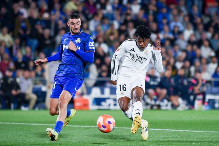 超过, 了更多悬念, 中场积极拦 超过, 了更多悬念, 中场积极拦