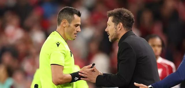 勋卓著的后 勋卓著的后