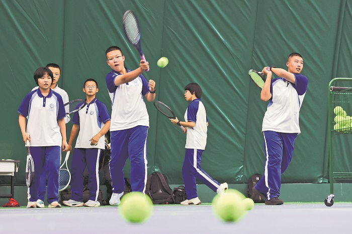 在内蒙古自 在内蒙古自